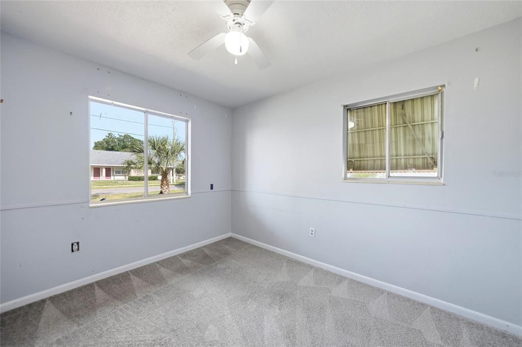 For Sale: $179,000 (3 beds, 1 baths, 1188 Square Feet)