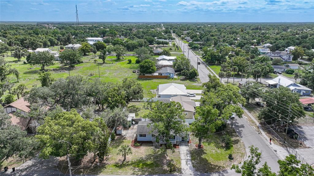 For Sale: $179,000 (3 beds, 1 baths, 1188 Square Feet)