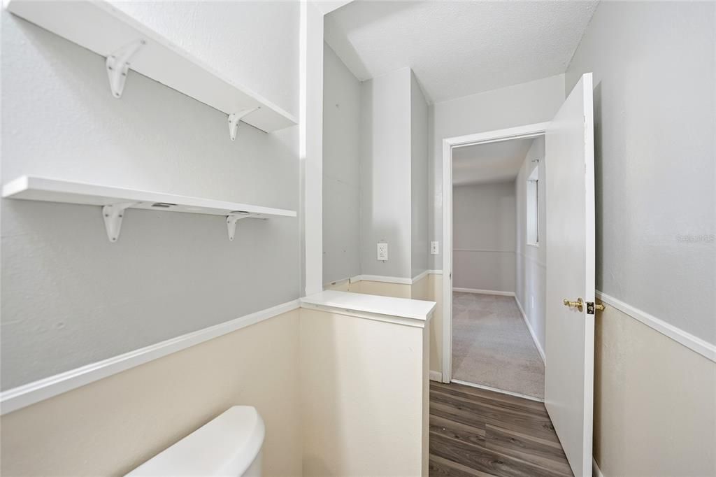 For Sale: $179,000 (3 beds, 1 baths, 1188 Square Feet)
