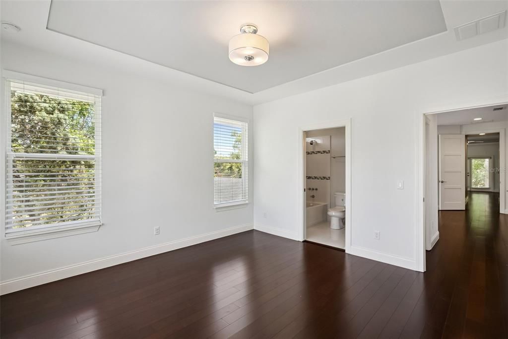 For Sale: $649,999 (3 beds, 3 baths, 2314 Square Feet)