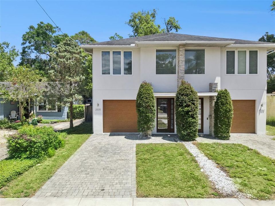 For Sale: $649,999 (3 beds, 3 baths, 2314 Square Feet)