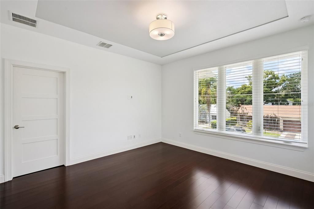 For Sale: $649,999 (3 beds, 3 baths, 2314 Square Feet)