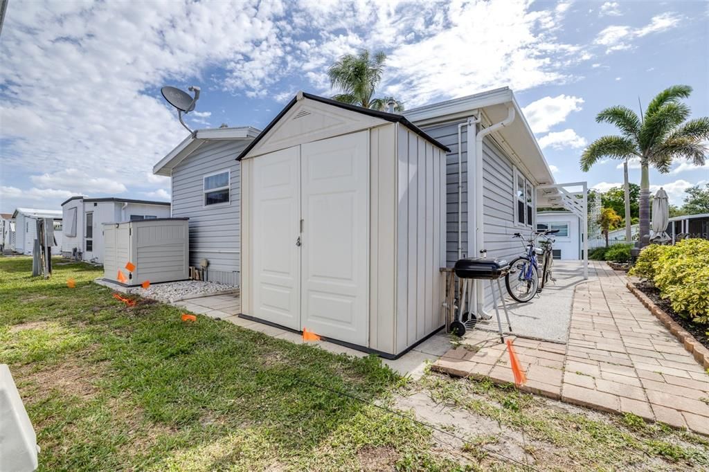 For Sale: $114,000 (2 beds, 2 baths, 960 Square Feet)