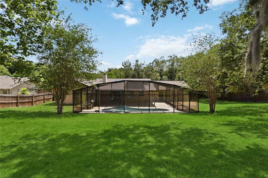 For Sale: $579,900 (4 beds, 2 baths, 1914 Square Feet)