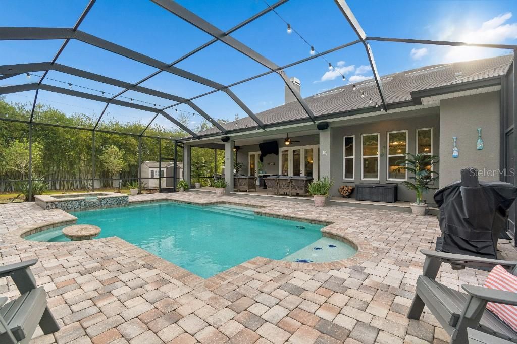 Active With Contract: $869,000 (3 beds, 3 baths, 2742 Square Feet)