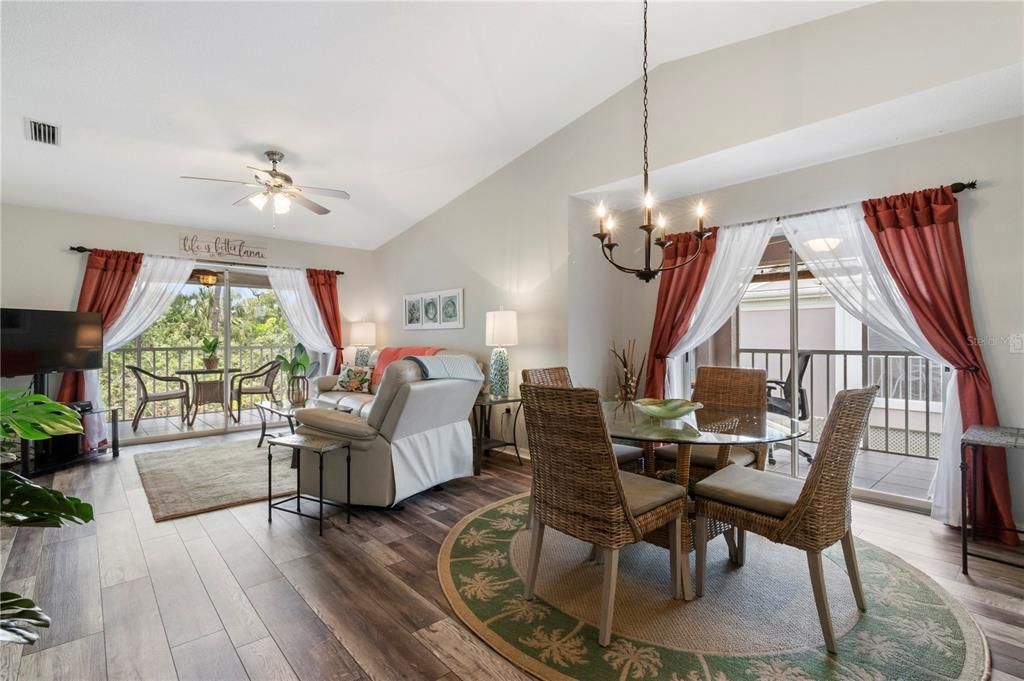 Active With Contract: $1,695 (2 beds, 2 baths, 1099 Square Feet)