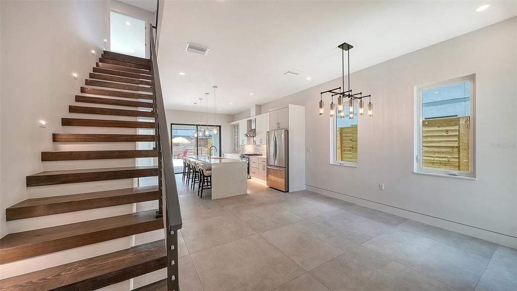 For Sale: $1,500,000 (4 beds, 3 baths, 2607 Square Feet)
