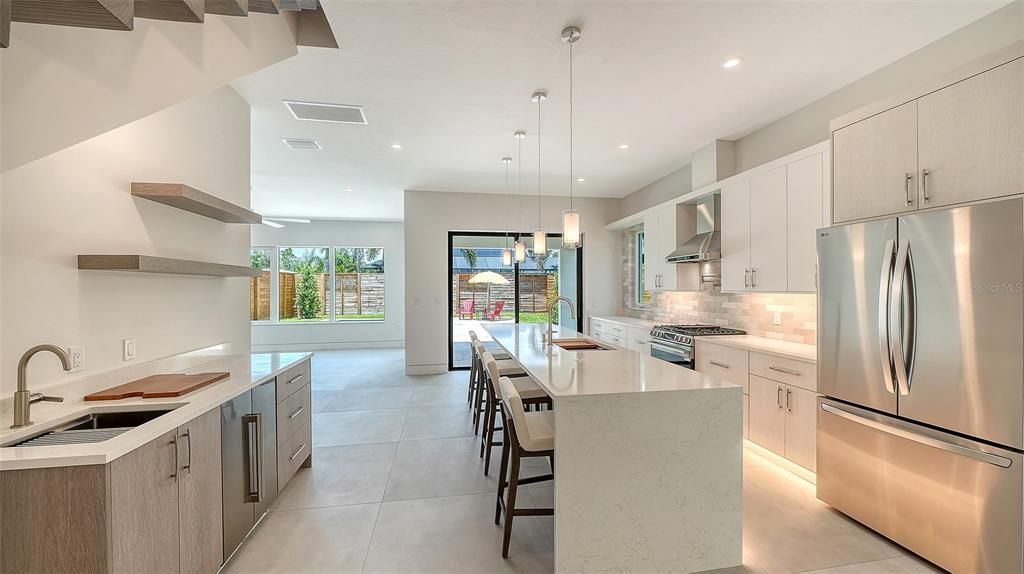 For Sale: $1,500,000 (4 beds, 3 baths, 2607 Square Feet)