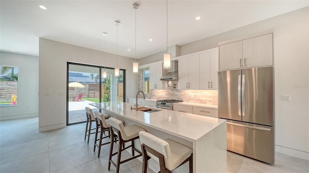 For Sale: $1,500,000 (4 beds, 3 baths, 2607 Square Feet)