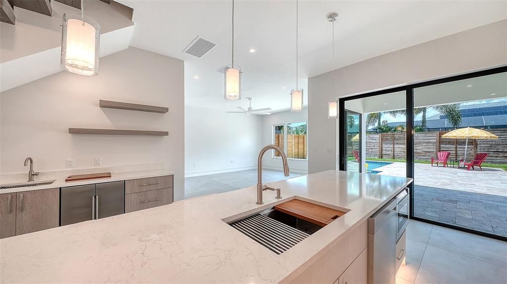 For Sale: $1,500,000 (4 beds, 3 baths, 2607 Square Feet)