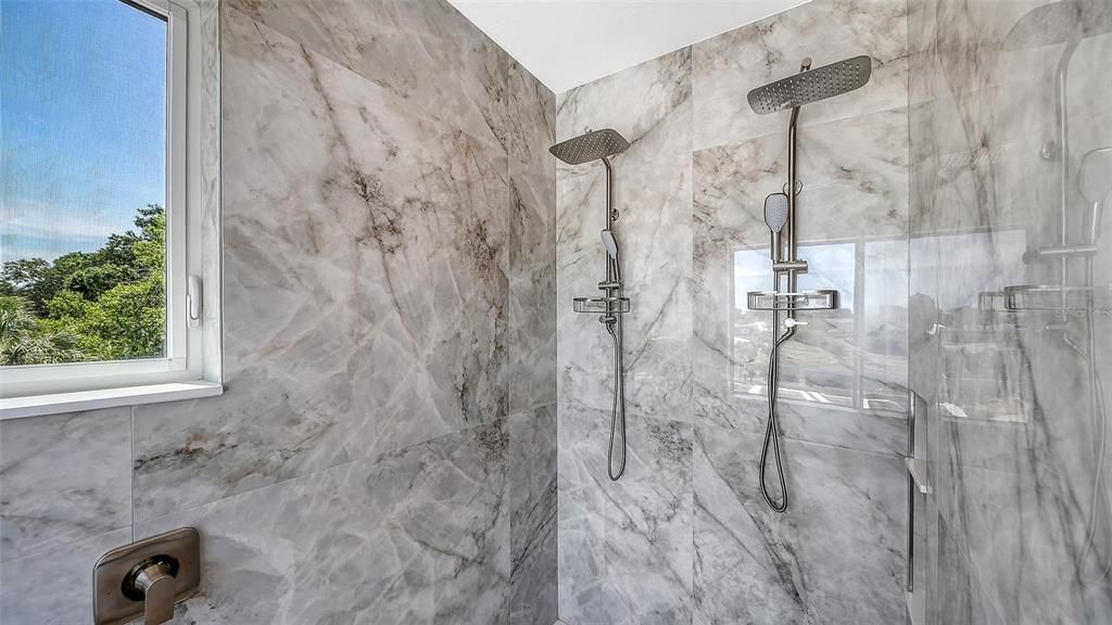 For Sale: $1,500,000 (4 beds, 3 baths, 2607 Square Feet)