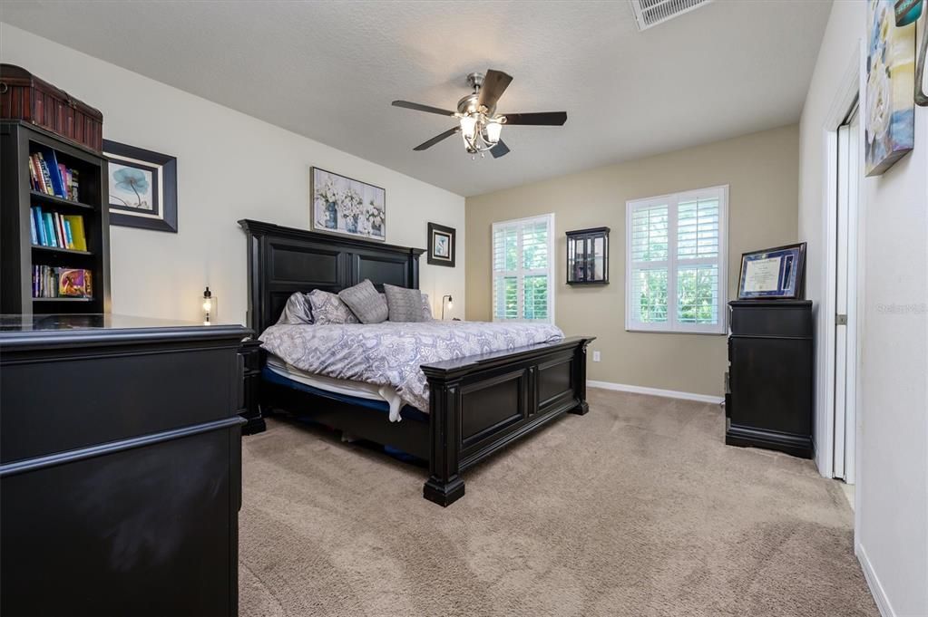 Active With Contract: $459,900 (4 beds, 2 baths, 2297 Square Feet)