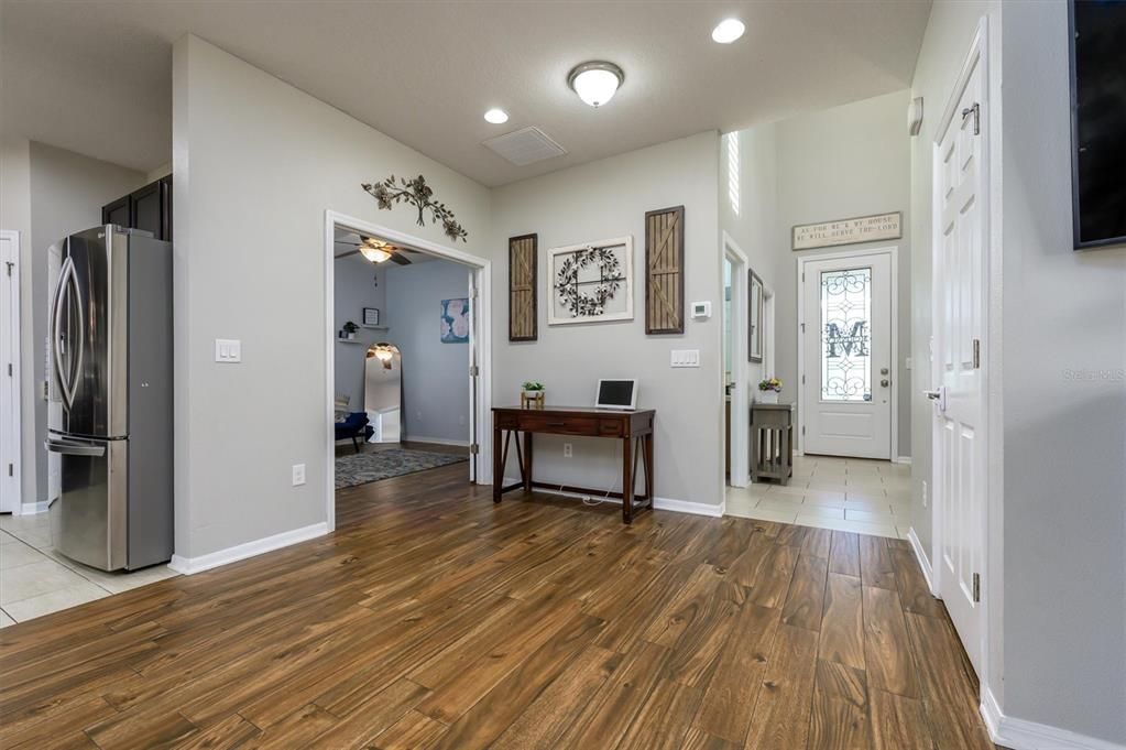 Active With Contract: $459,900 (4 beds, 2 baths, 2297 Square Feet)