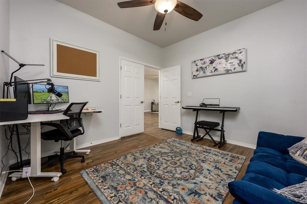 Active With Contract: $459,900 (4 beds, 2 baths, 2297 Square Feet)