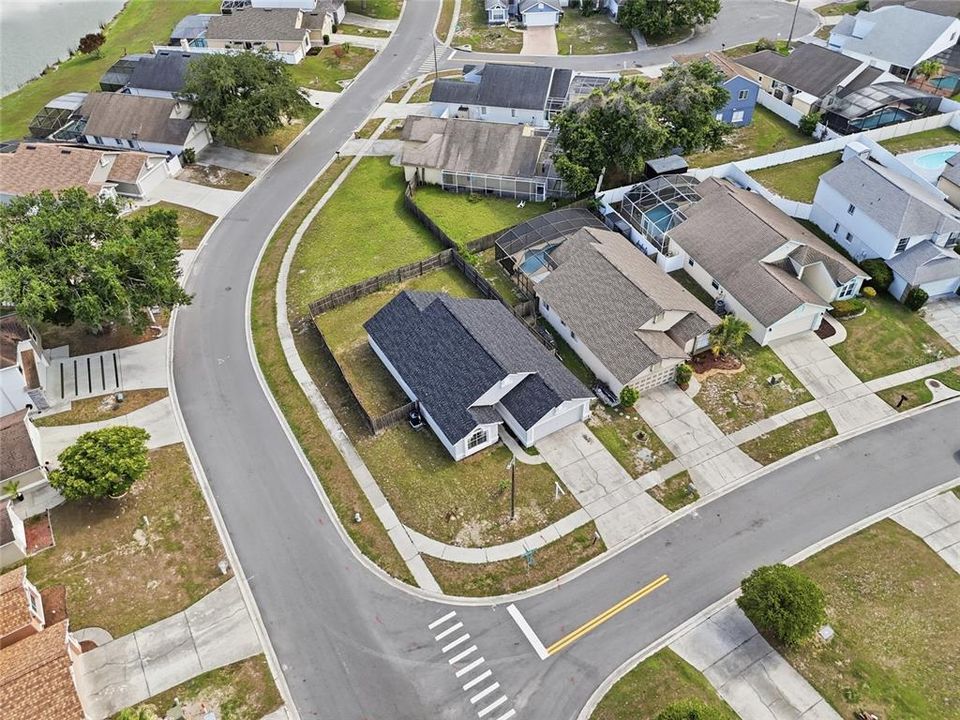 Active With Contract: $329,990 (3 beds, 2 baths, 1502 Square Feet)
