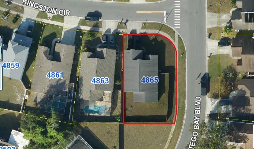 Active With Contract: $329,990 (3 beds, 2 baths, 1502 Square Feet)