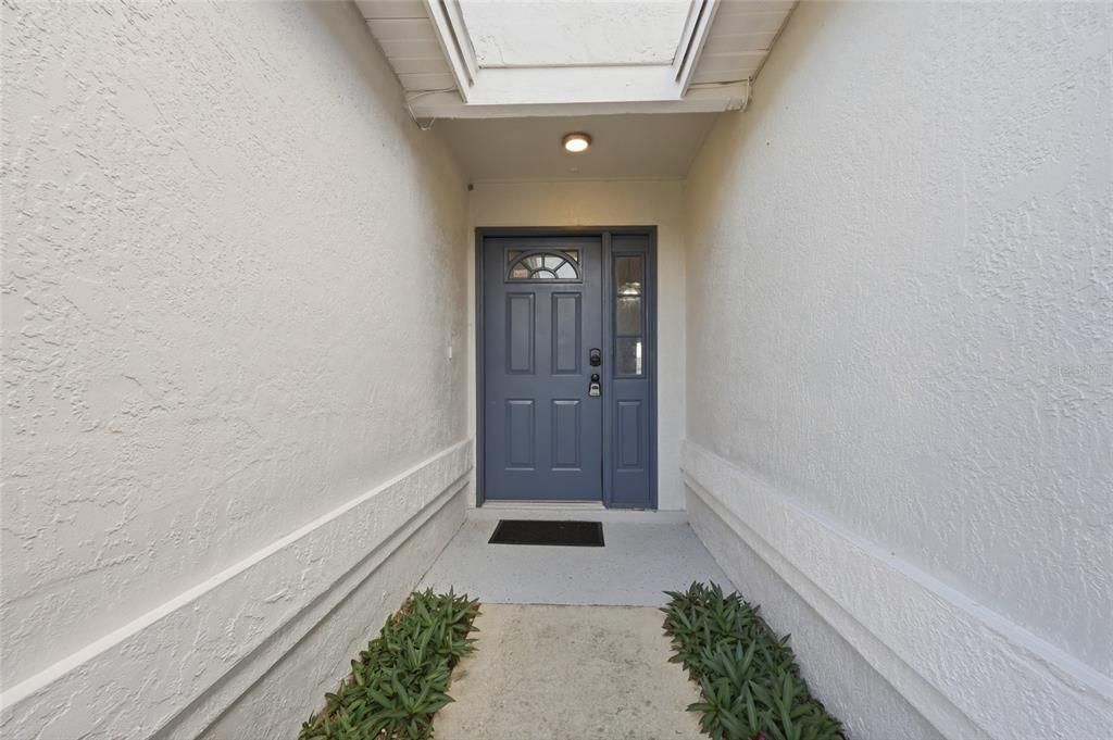 Active With Contract: $329,990 (3 beds, 2 baths, 1502 Square Feet)