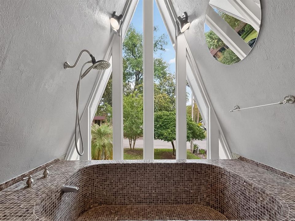 En Venta: $899,000 (5 camas, 3 baños, 3138 Pies cuadrados)