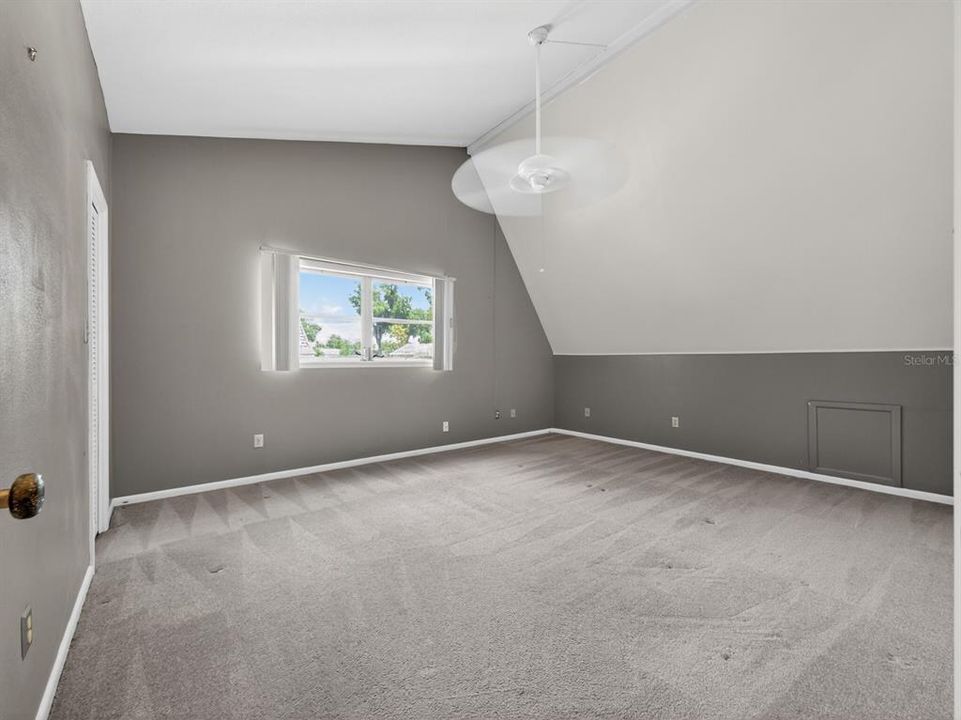En Venta: $899,000 (5 camas, 3 baños, 3138 Pies cuadrados)
