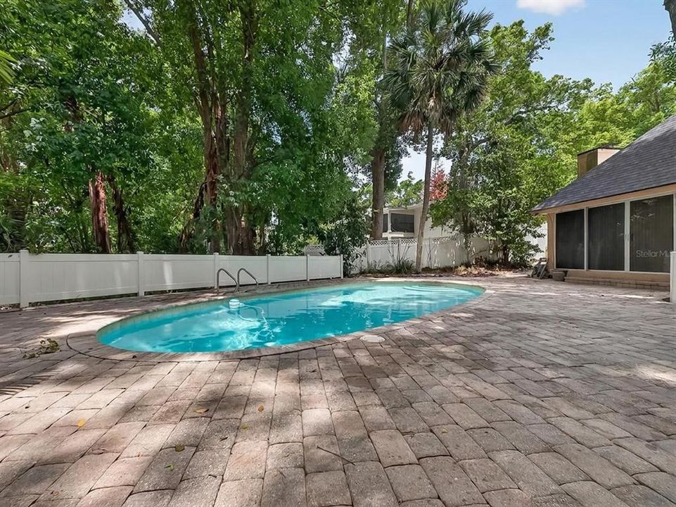 En Venta: $899,000 (5 camas, 3 baños, 3138 Pies cuadrados)
