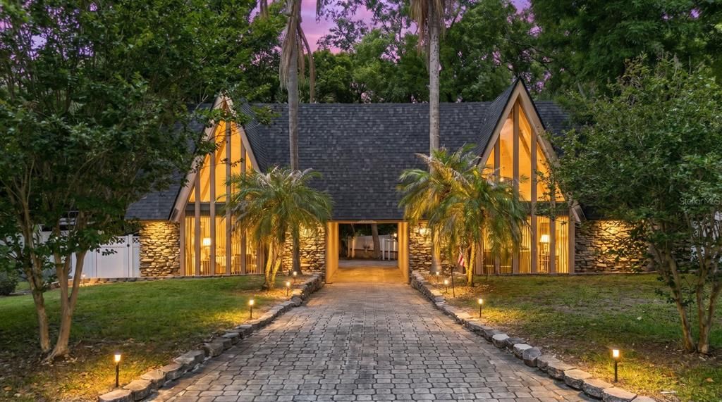 En Venta: $899,000 (5 camas, 3 baños, 3138 Pies cuadrados)