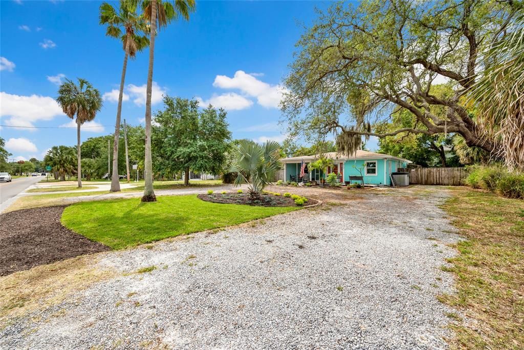 En Venta: $424,900 (2 camas, 2 baños, 1254 Pies cuadrados)