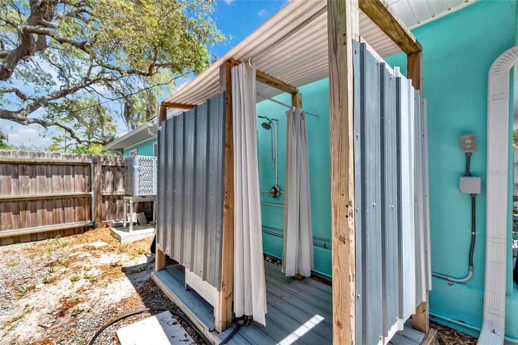 En Venta: $424,900 (2 camas, 2 baños, 1254 Pies cuadrados)