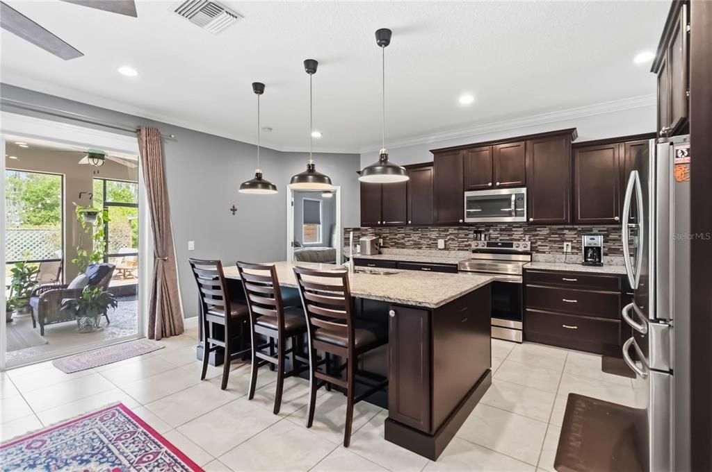 For Sale: $624,500 (4 beds, 3 baths, 2526 Square Feet)
