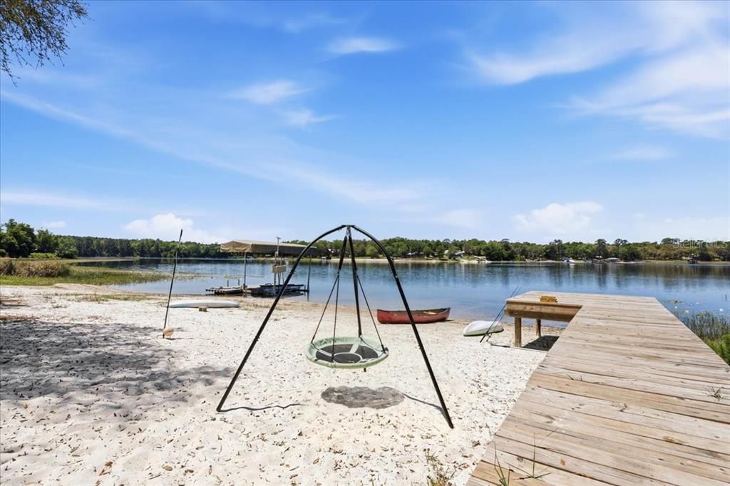 En Venta: $849,500 (5 camas, 3 baños, 3688 Pies cuadrados)