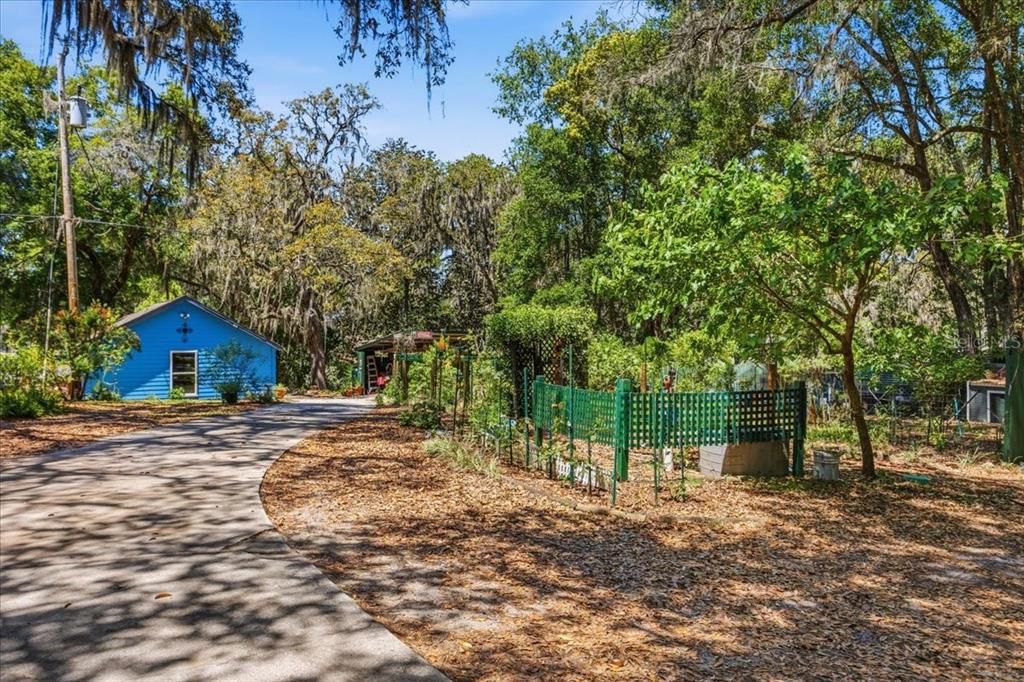 En Venta: $849,500 (5 camas, 3 baños, 3688 Pies cuadrados)