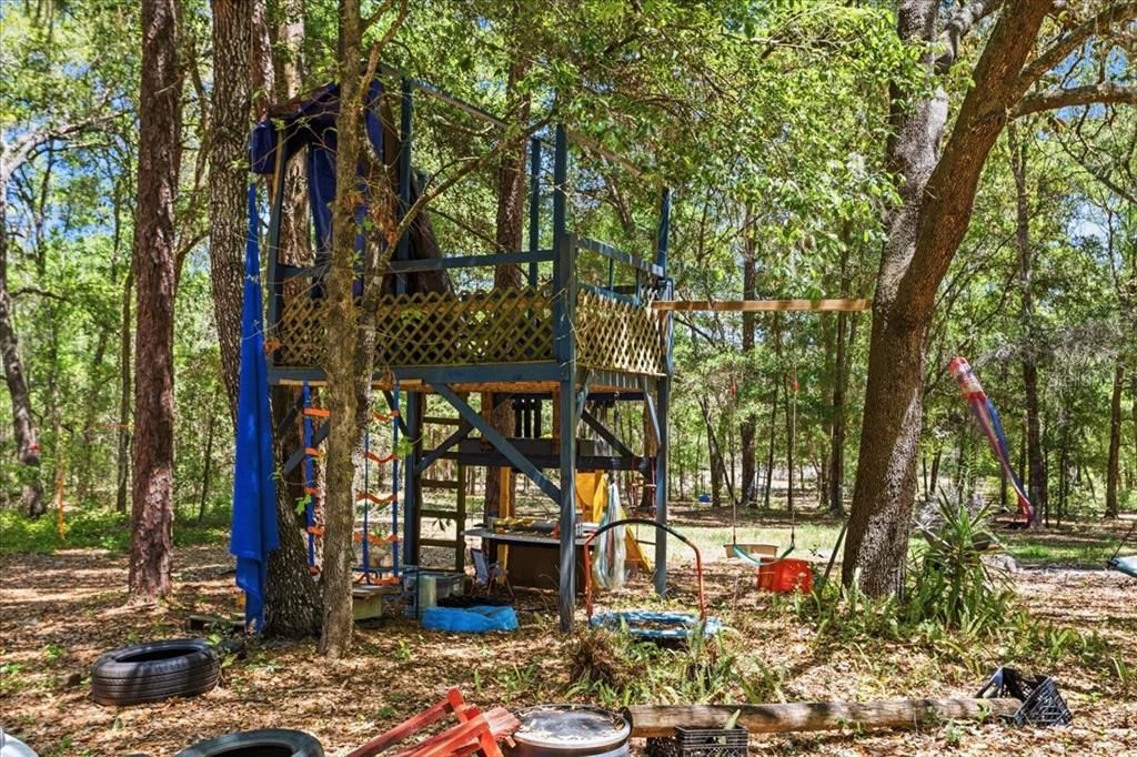 En Venta: $849,500 (5 camas, 3 baños, 3688 Pies cuadrados)