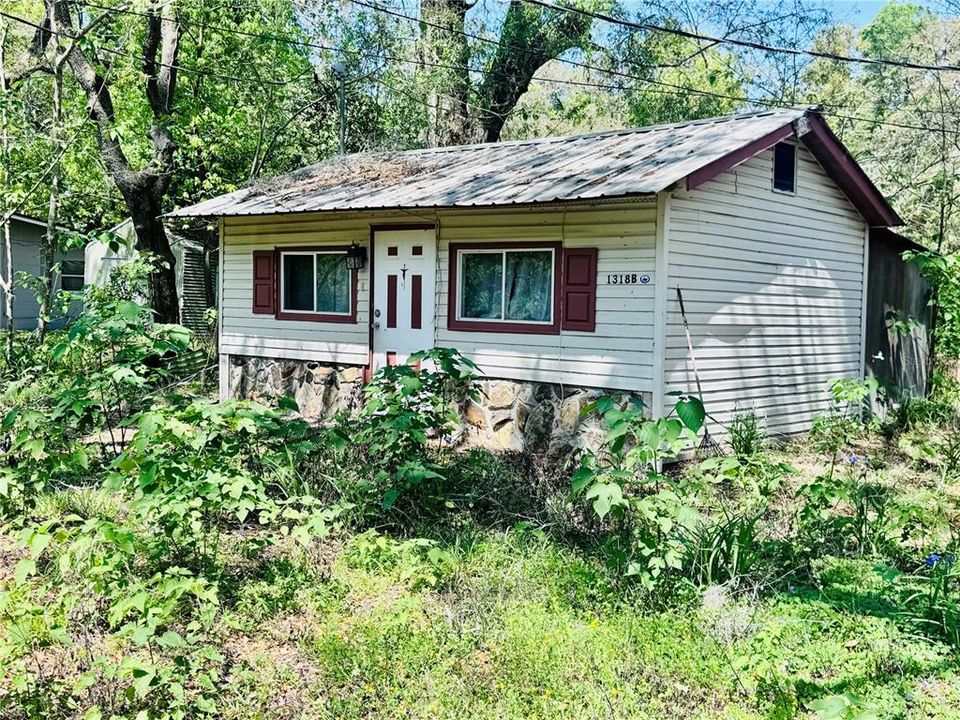 For Sale: $145,000 (3 beds, 2 baths, 1269 Square Feet)