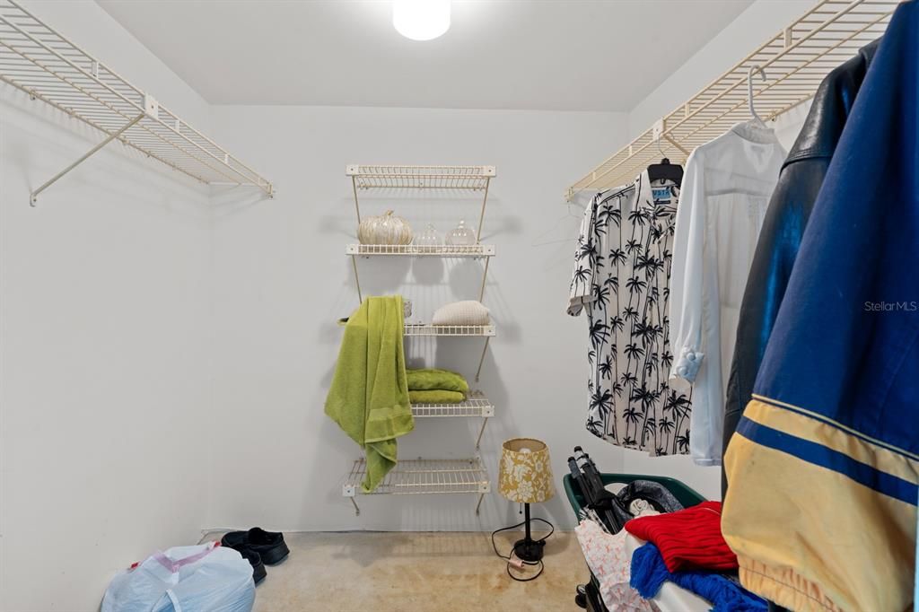 На продажу: $249,900 (3 спален, 2 ванн, 1275 Квадратных фут)
