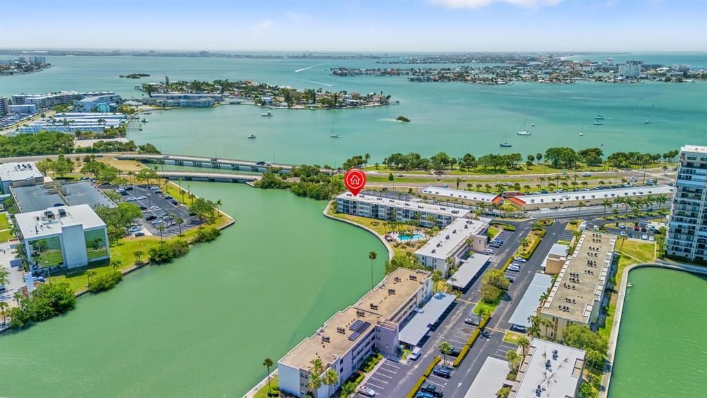 На продажу: $249,900 (3 спален, 2 ванн, 1275 Квадратных фут)