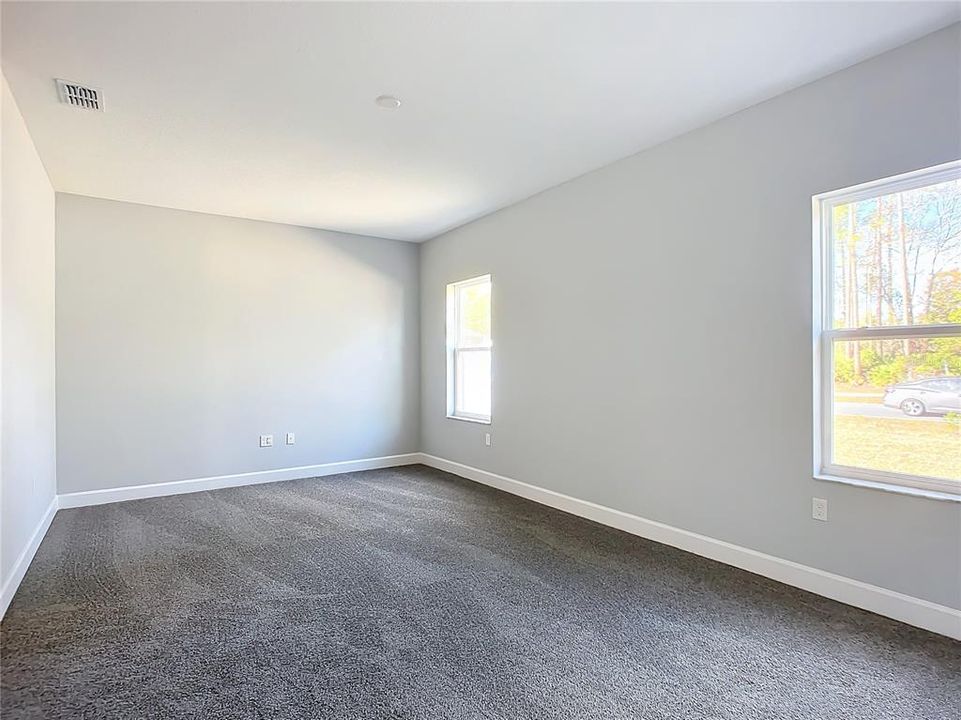 В аренду: $2,600 (4 спален, 2 ванн, 2293 Квадратных фут)