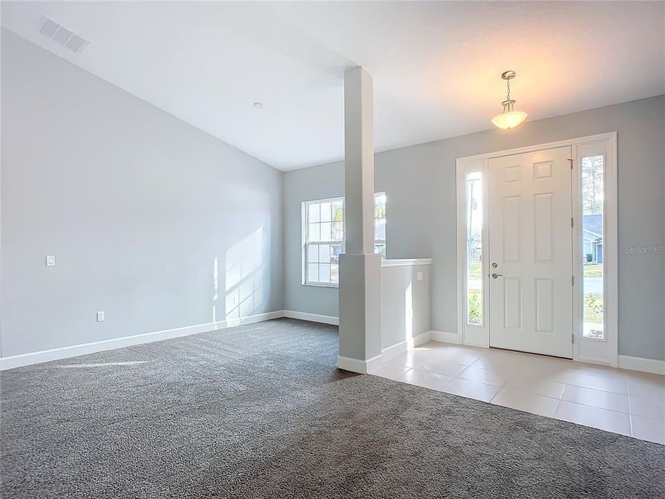 В аренду: $2,600 (4 спален, 2 ванн, 2293 Квадратных фут)