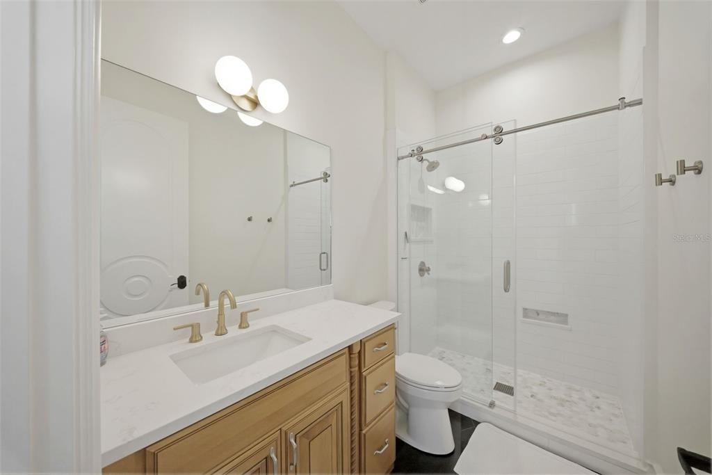 For Sale: $1,750,000 (5 beds, 5 baths, 4615 Square Feet)