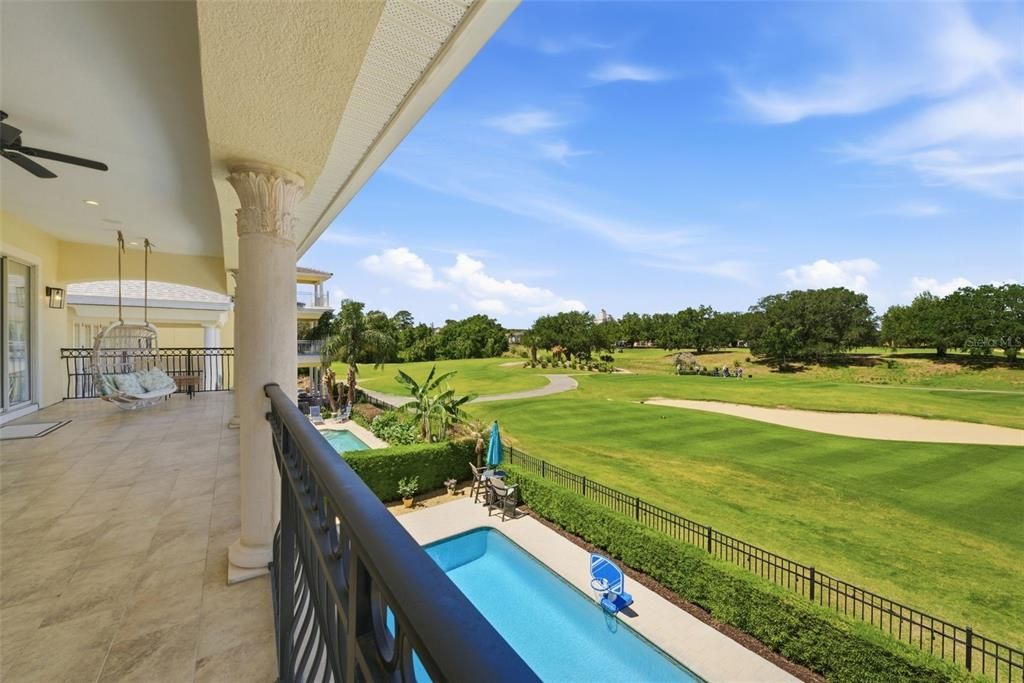 For Sale: $1,750,000 (5 beds, 5 baths, 4615 Square Feet)