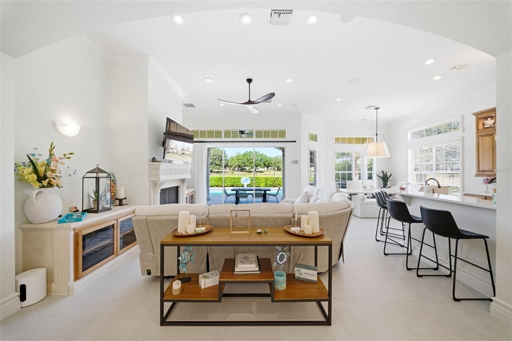 For Sale: $1,750,000 (5 beds, 5 baths, 4615 Square Feet)