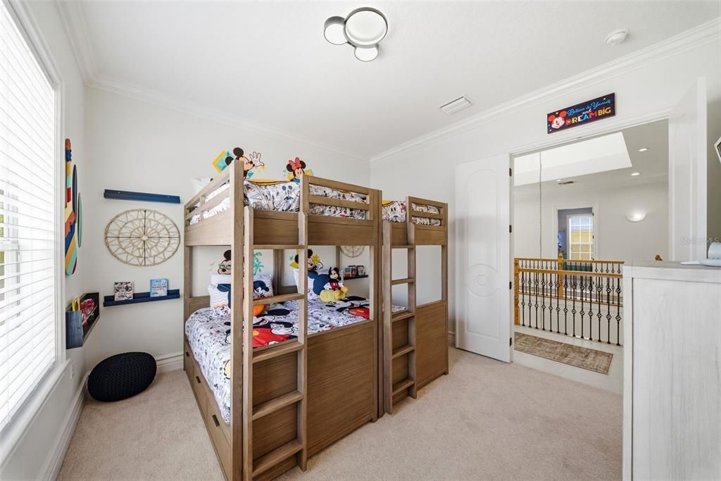 For Sale: $1,750,000 (5 beds, 5 baths, 4615 Square Feet)