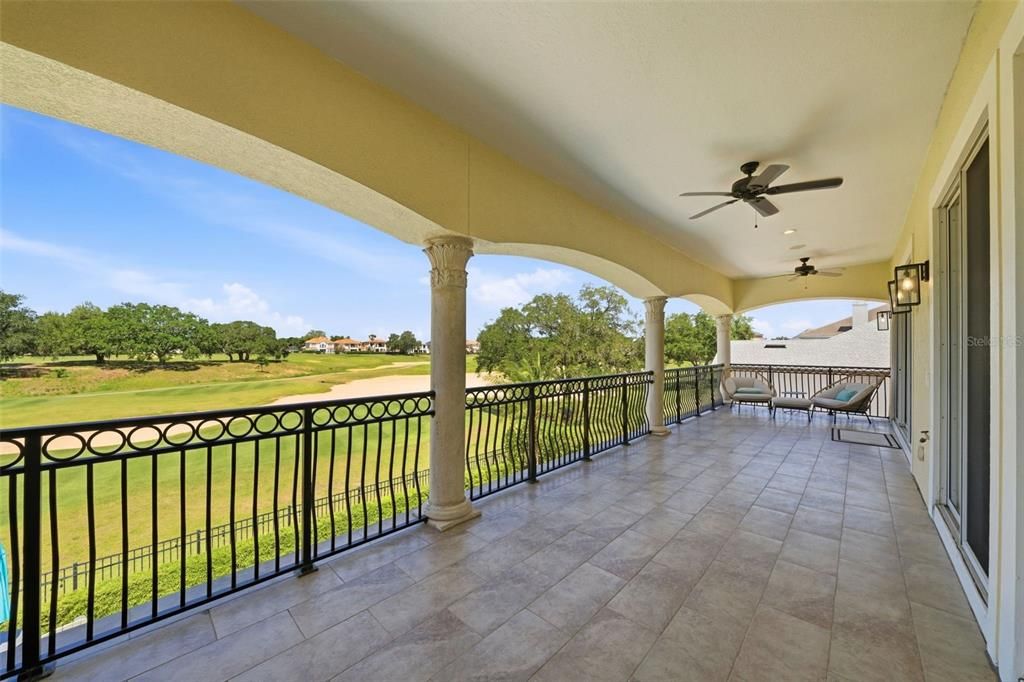 For Sale: $1,750,000 (5 beds, 5 baths, 4615 Square Feet)