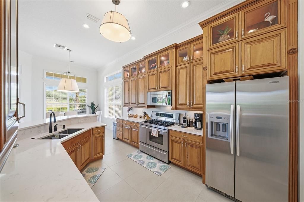 For Sale: $1,750,000 (5 beds, 5 baths, 4615 Square Feet)