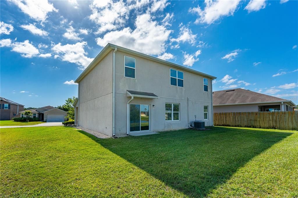 For Sale: $450,000 (5 beds, 3 baths, 2674 Square Feet)