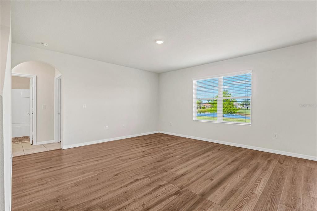 For Sale: $450,000 (5 beds, 3 baths, 2674 Square Feet)