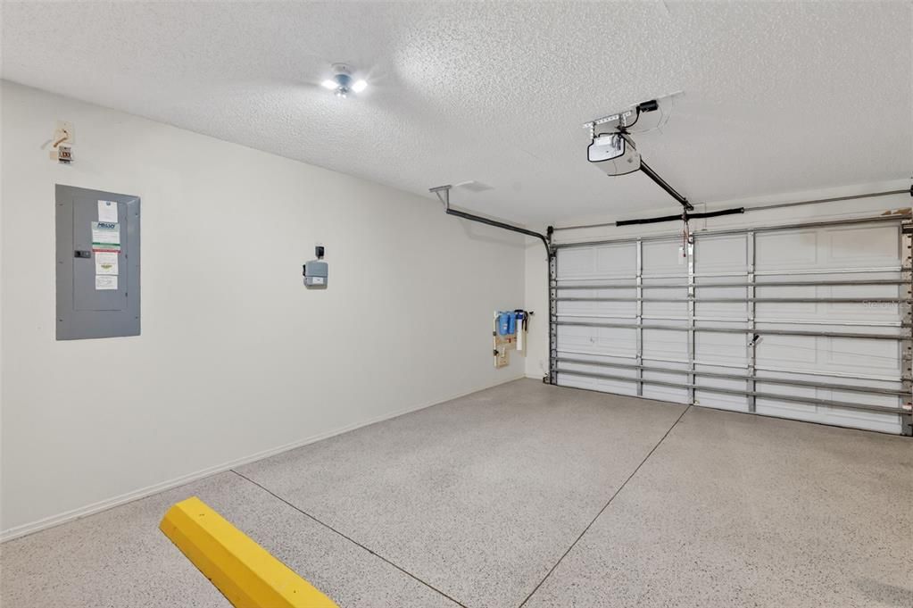Activo con contrato: $299,900 (2 camas, 2 baños, 1156 Pies cuadrados)