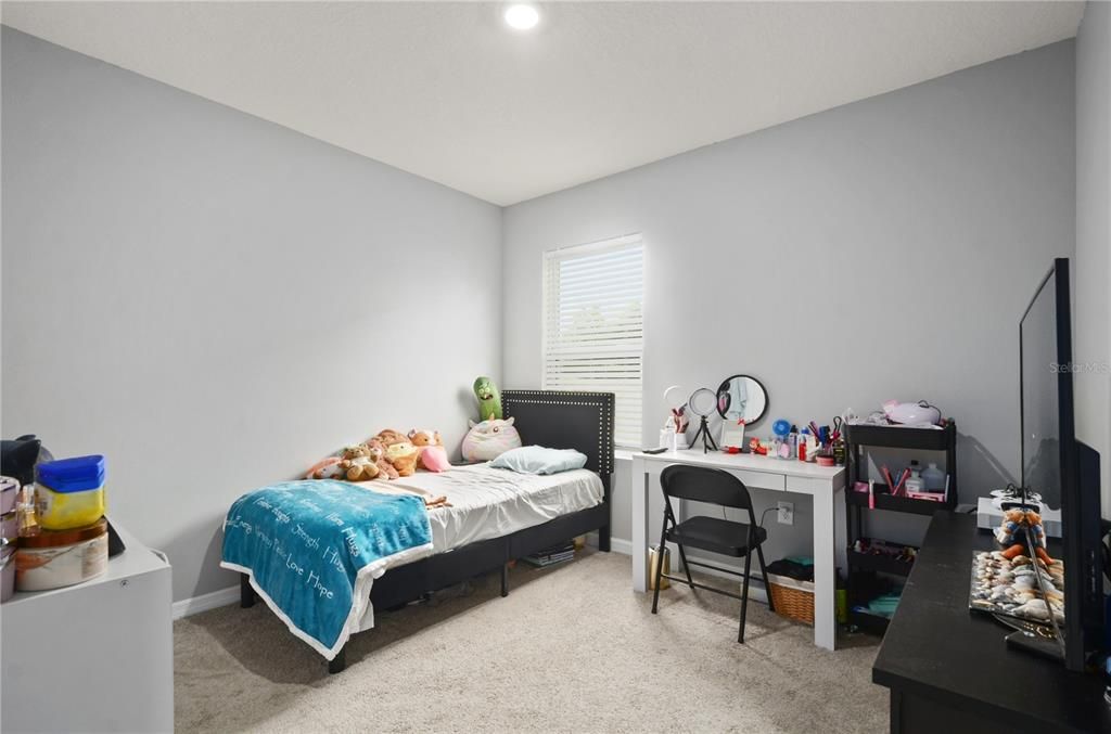 For Sale: $355,000 (4 beds, 2 baths, 1846 Square Feet)