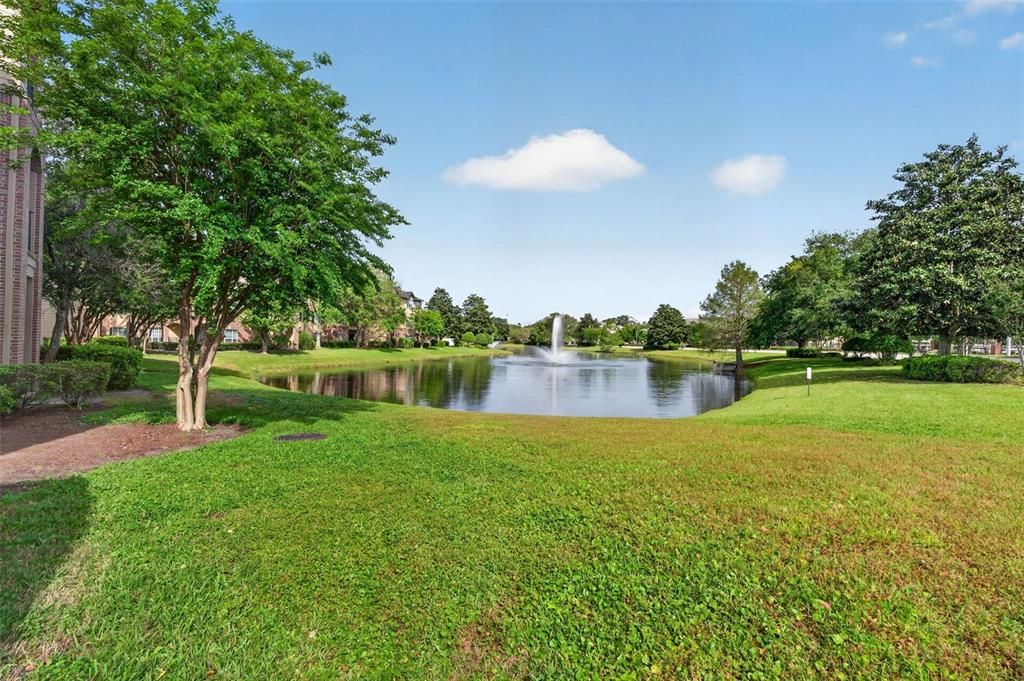 For Sale: $195,000 (2 beds, 2 baths, 1244 Square Feet)