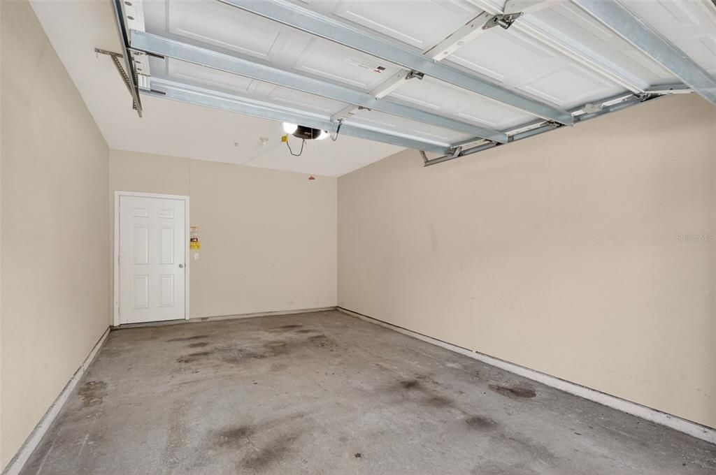 For Sale: $195,000 (2 beds, 2 baths, 1244 Square Feet)