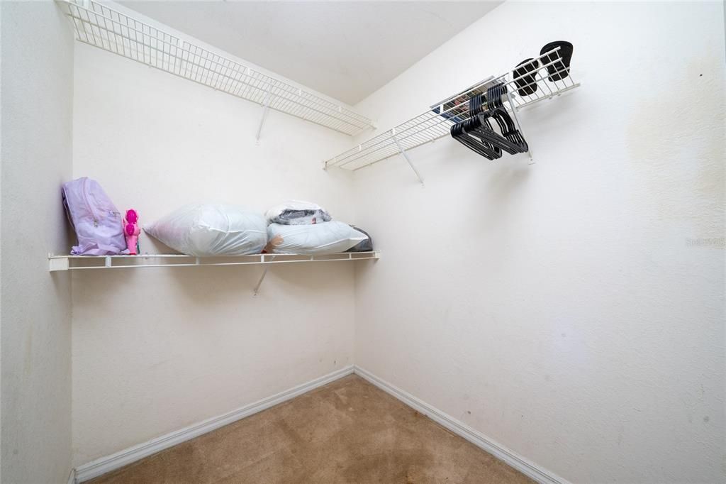 For Rent: $1,700 (2 beds, 2 baths, 1107 Square Feet)