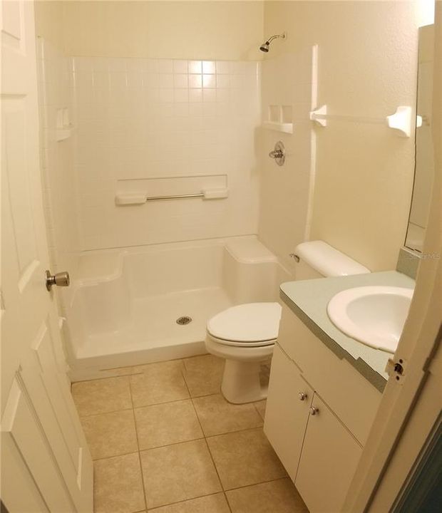 For Sale: $409,000 (6 beds, 0 baths, 2160 Square Feet)